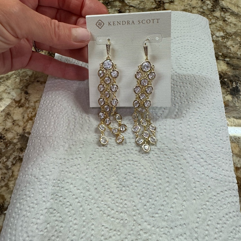 Kendra Scott Daya Gold Earrings